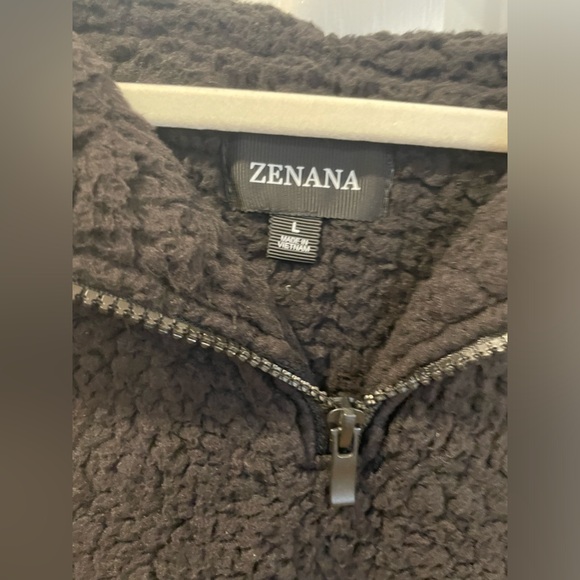 black teddy pullover hoodie - Picture 2 of 7